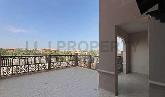 First Occupier 1 Bedroom Apartment  With Spacious Balcony