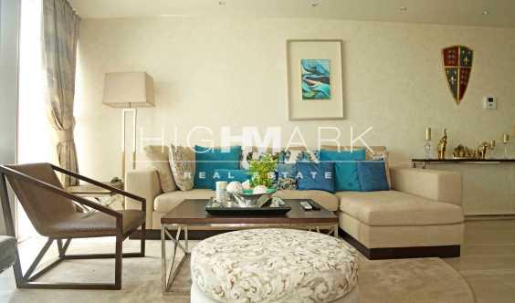 Beautifully Furnished 2 Bedrooms Apartment  With Skyline Views