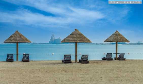 Live By The Beach Flat to Rent 