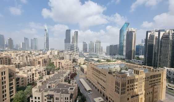 Best Priced 2 Bedrooms Maid Room Burj Khalifa Spacious