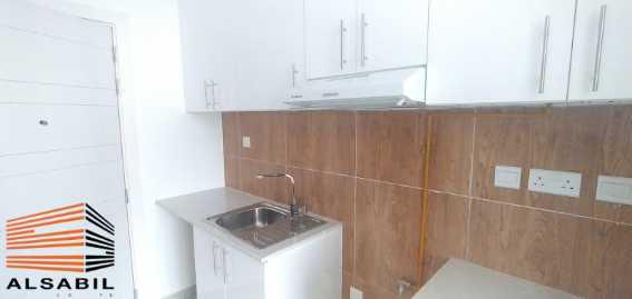 BRand New Semi Furnished Hot Deal Pay 6 Cheques