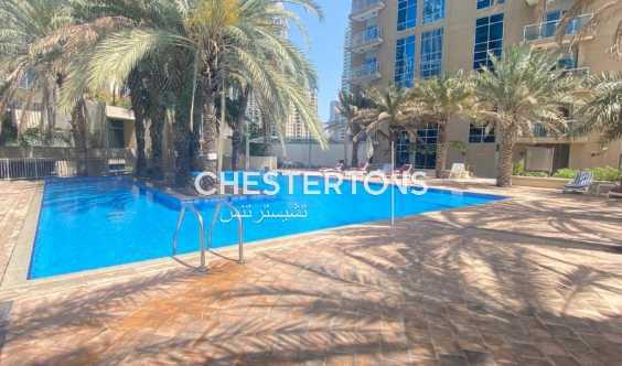 Marina View Ready To Move Chiller Free Stunning