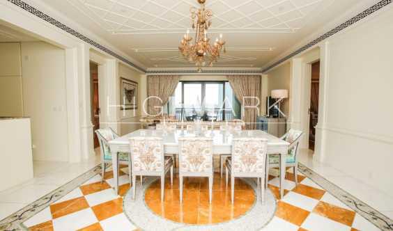 Elegant Versace Unit Live In A Luxury Unit