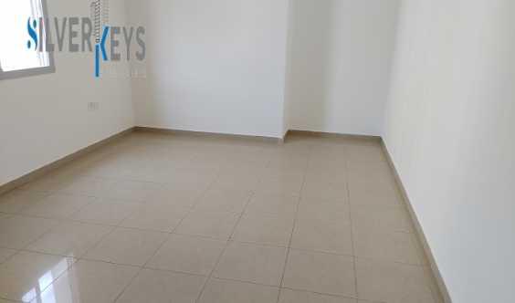 1 Bhk Flat For Rent  Well Built Kitchen 700 Sq Ft