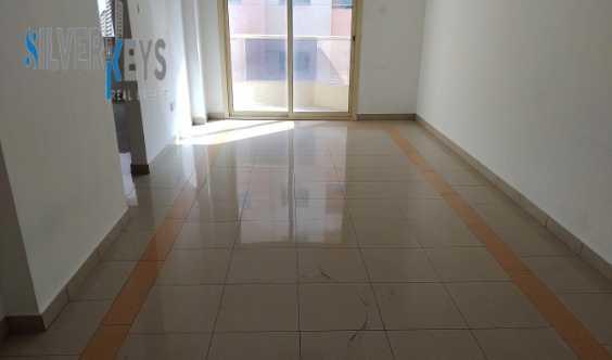 Best Offer Balcony Good Neighbourhood in Dubai