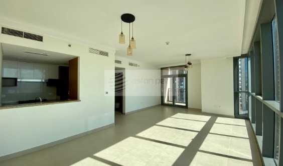 Vacant Two Bedrooms Apartment  Burj Khalifa And Water View
