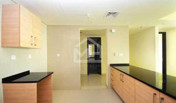 High Floor Ready To Move In 1 Bedroom Apartment  In Tala Tower