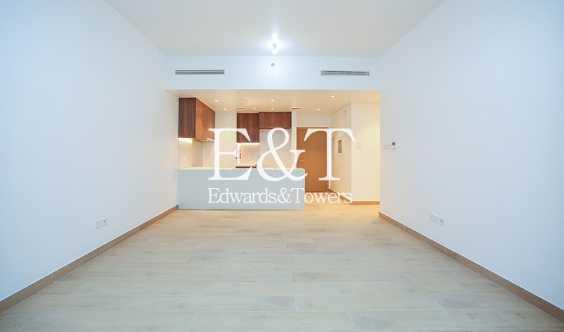 Sea View Ready To Move In Direct Access To Beach