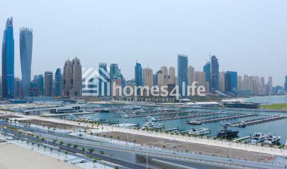 Best Views Stunning 2 Bedrooms Apartment  Emaar Beachfront