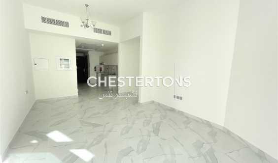 BRand New Building In Good Location Next To Dubai Canal