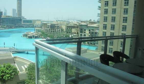 Exclusive Furnished 3 Bedrooms Apartment  With Full Fountain View