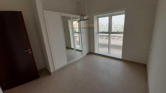 Great 2 Bedrooms Apartment  Maids Near Metro Vacant