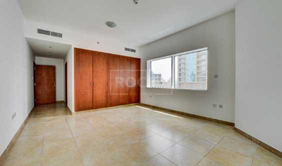 High Floor Spacious 2 Bedrooms Apartment  In Mag 218