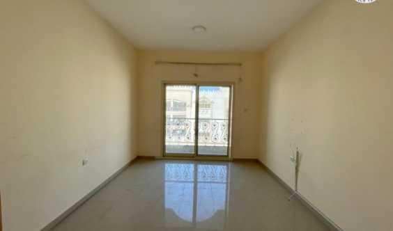 Spacious 1 Bedroom Hall Flat With Split Ductedac Available In University Roa