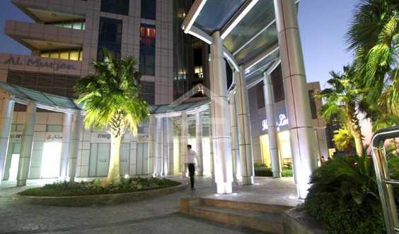 4 Cheques Comfort And Convenience 2 Bedrooms Apartment  W Parking