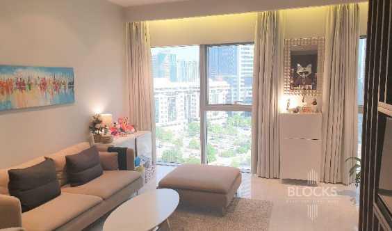 Fully Furnished Pool View Immaculate Condition