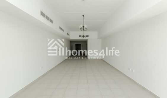 Spacious 05 Bedroom Duplex Apartment Vacant