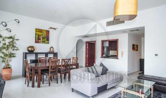 Vacant Now Elegant Furnished 2 Bedrooms Apartment  Mid Floor