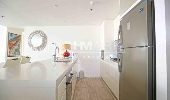 Lovely Furnished 3 Bedrooms Apartment  In D1 Tower