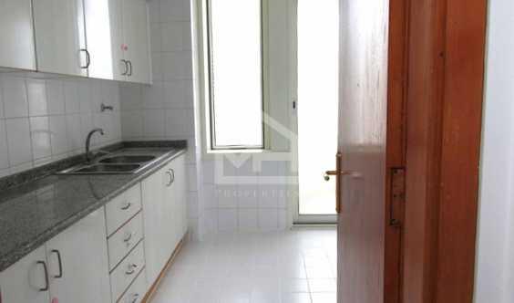 Vacant Clean Near Public Transport 2min Al Falah Street