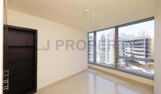 High Quality And Well Maintained Ready To Move Apartment