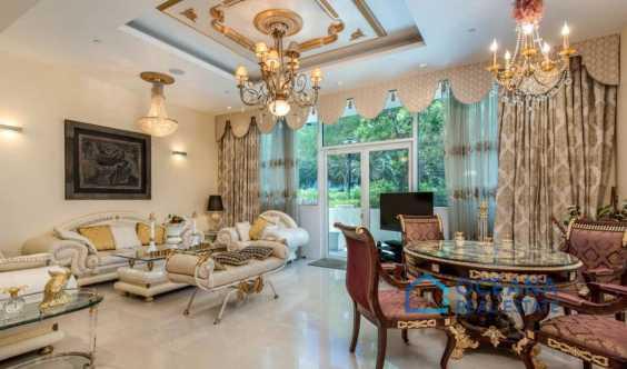 Luxurious Fully Furnished Apartment For Rent