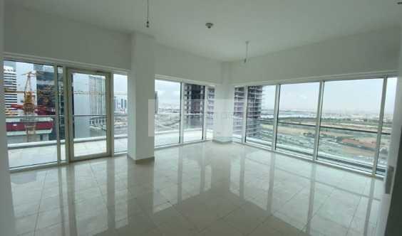 Canal View 2 Bhk+maids With Balcony 2 Parkings
