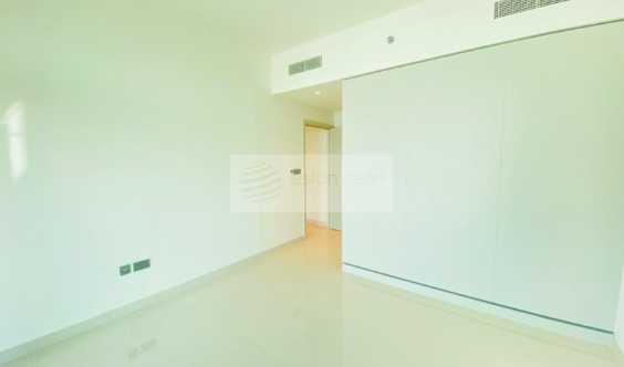 Private Beach Ain And Palm Vacant 2 Bedrooms Apartment  W Balcony