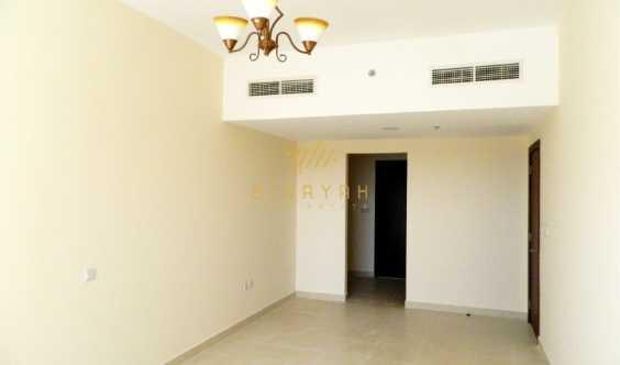 Chiller Free 1 Bhk With Balcony Golf View in Dubai