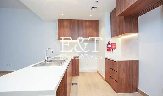 Sea View Ready To Move In Direct Access To Beach