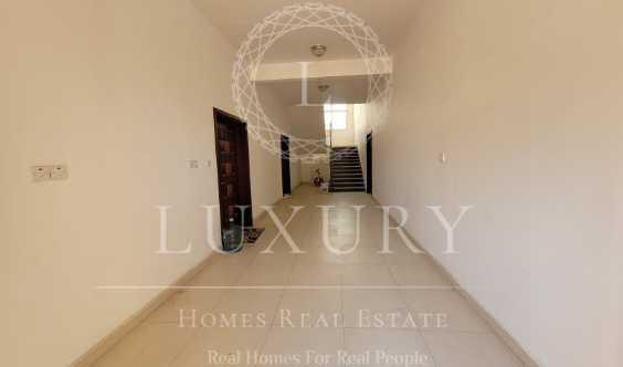 No Tawteeq Very Spacious Close To Markets And Park