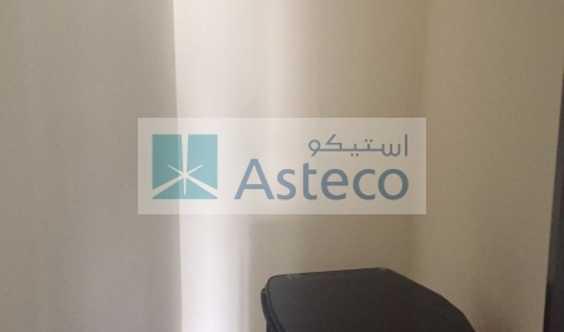 1 Month Free Chiller Free 970 Sqft Street 04