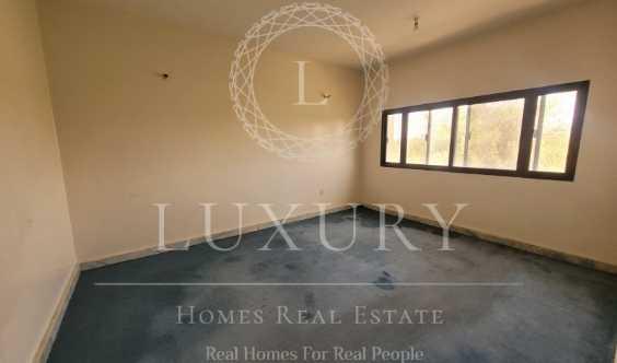 Amazing With Free Central Ac And Balcony In Town