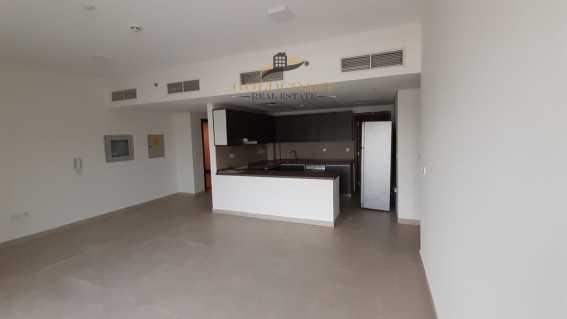 Great 2 Bedrooms Apartment  Maids Near Metro Vacant