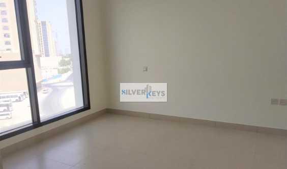 Best Offer Master Bedroom Apartment  Semi Closed Kitchen