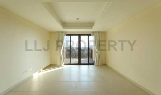Ready To Move In Spacious Apartment With Sea View