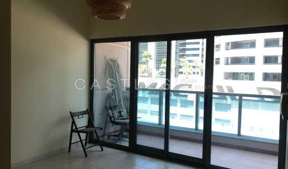 1 Bedroom Apartment  In The Heart Of Dubai Marina Close To Metro