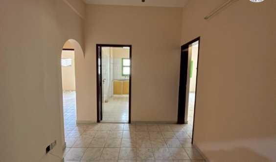 Spacious 2 Bedrooms Hall Flat With 1 1 2 Bathrooms And Balcony Sea View In Corniche