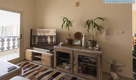 Stunning Marina Loft Apartment Near The Beach Furnished