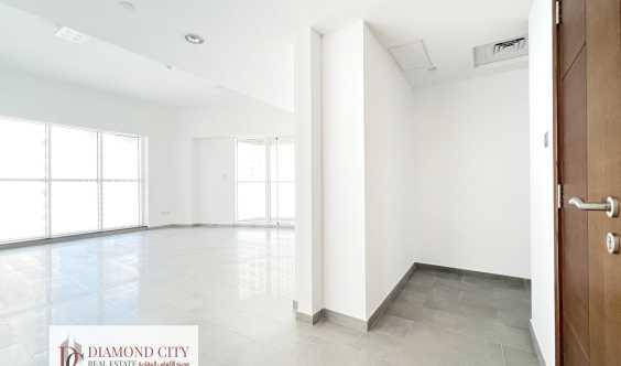 Chiller Free Marina Views High Floor in Dubai