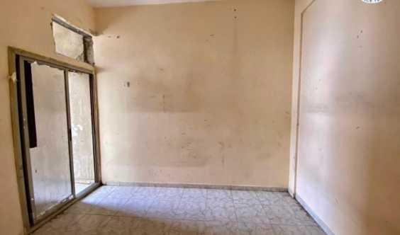 3 Bedrooms Hall Flat For Bachelors Staffs With Balcony