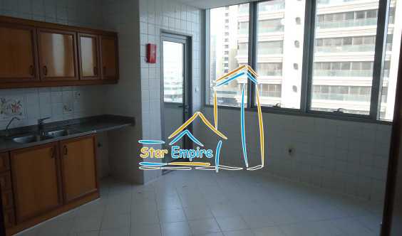Spcious 3bhk In Madinat Zayed Airport Rd