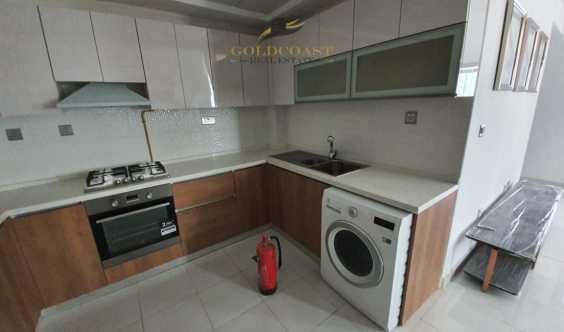 2 Bedrooms Apartment  Furnished High Floor Good View