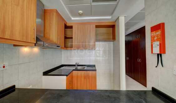 6 Chq Chiller Free 1 Month Free Dg Flat to Rent 
