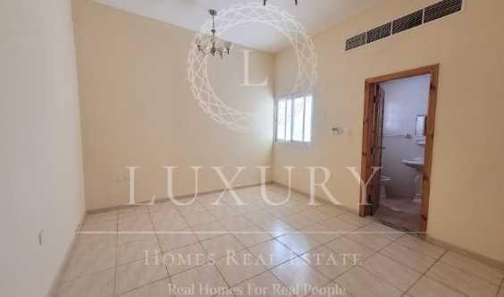 Astonishing With Balcony In 6 Payments Near Street