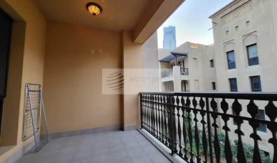 Vacant Furnished Burj Khalifa View Available Now