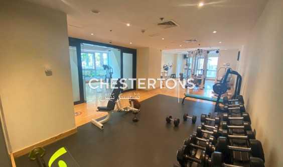 Marina View Ready To Move Chiller Free Stunning