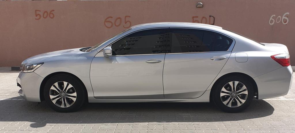 Honda Accord 2015 Gcc Specs Single Owner in Dubai