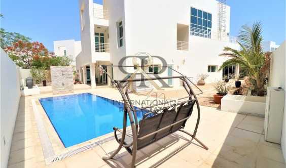 Independent 6 Bedrooms With Private Elevator Pool