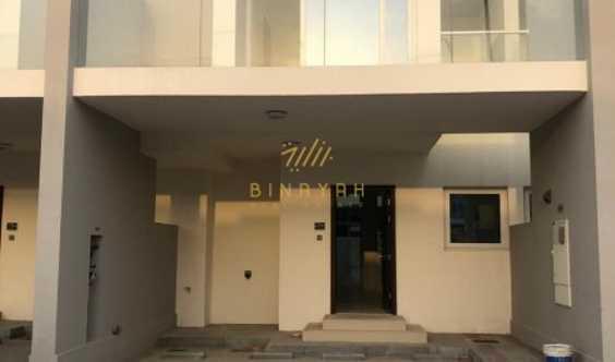 3 Bedrooms Vardon Cluster For Sale 750k in Dubai